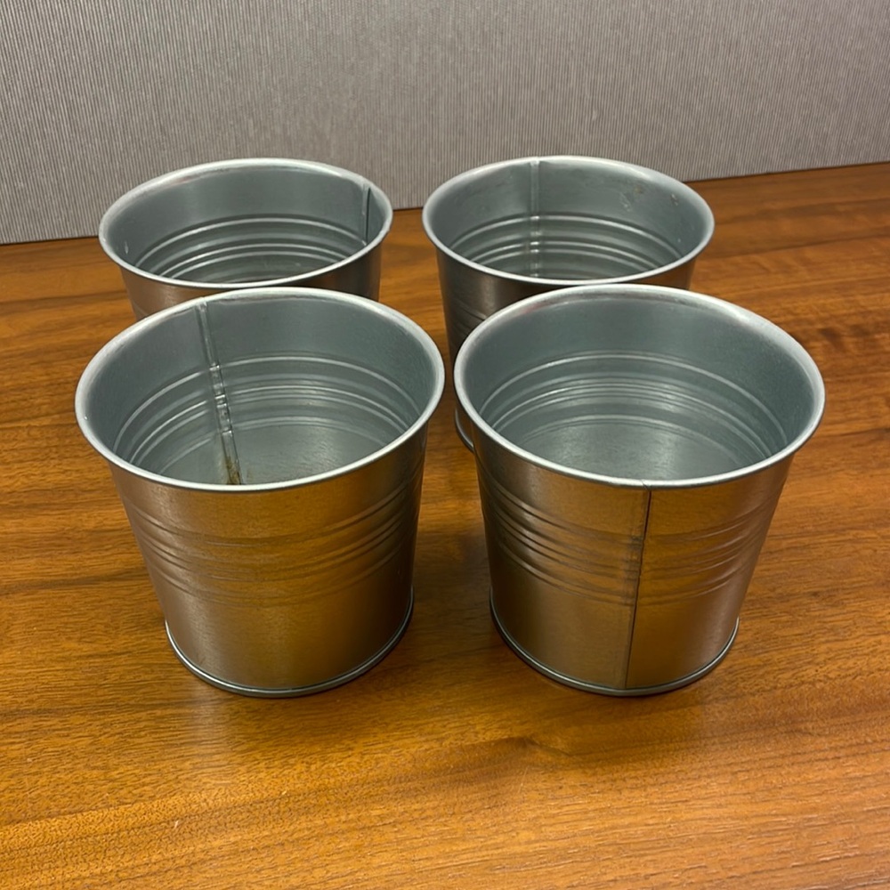 IKEA 4 small planters 4.5in